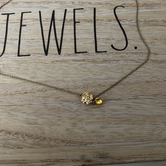 Disney store beauty and the beast necklace - Picture 2 of 3